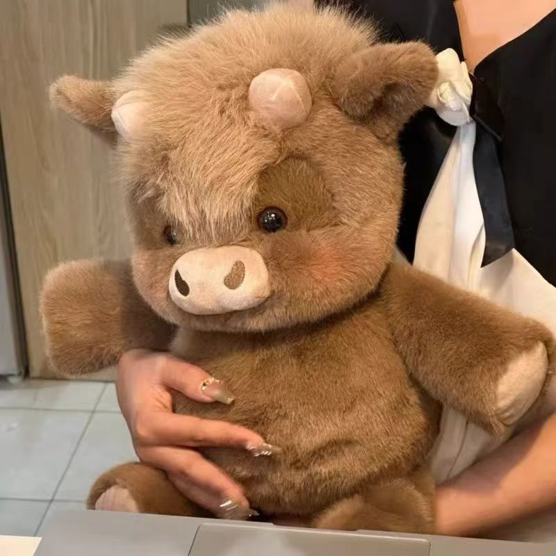 Highland Cow Plush Running Doll