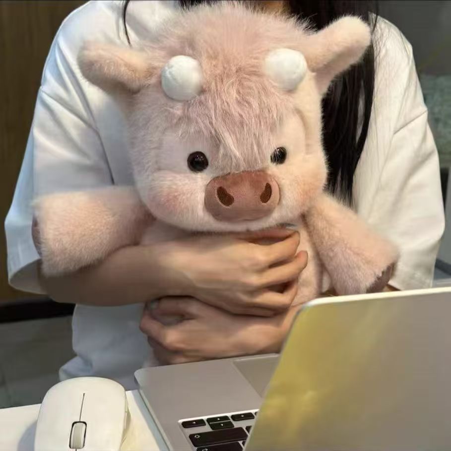 Highland Cow Plush Running Doll